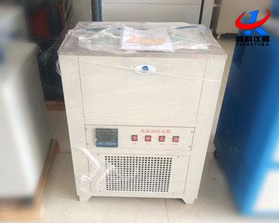 CF-C 0.1度數顯低溫恒溫溢流水箱的技術參數及介紹